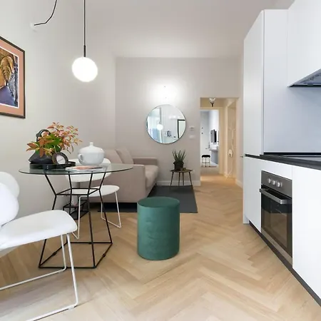 Apartment Sphera Bologna, Design Under The Two Towers