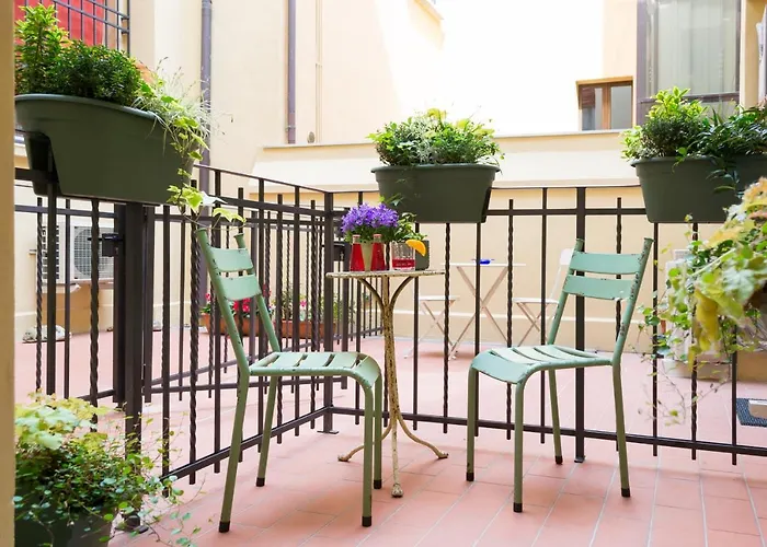 Sphera Bologna, Design Under The Two Towers