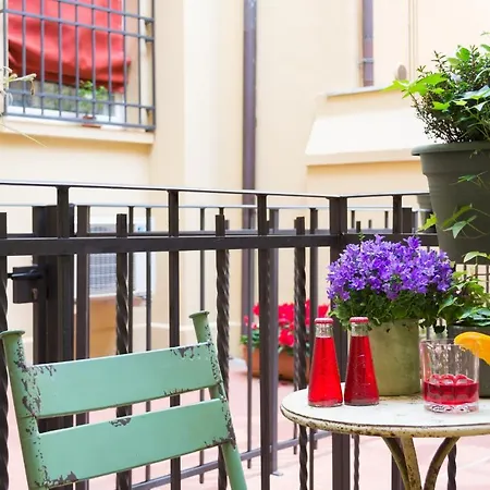 Sphera Bologna, Design Under The Two Towers *