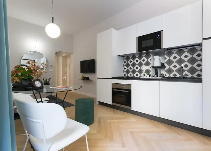 Sphera Bologna, Design Under The Two Towers Lejlighed